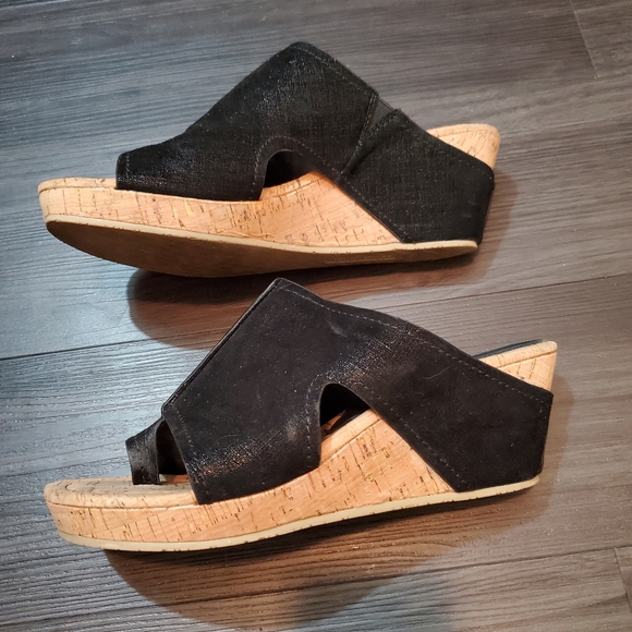 Donald J Pliner Black Cork Wedge Sandals
